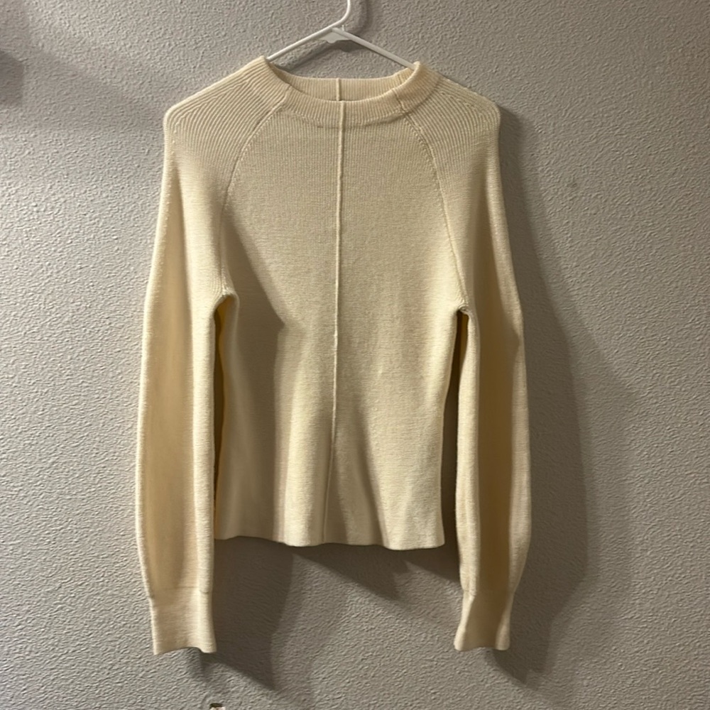 Zara knit cream sweater size medium
